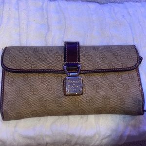 Dooney & Bourke Clasp Wallet